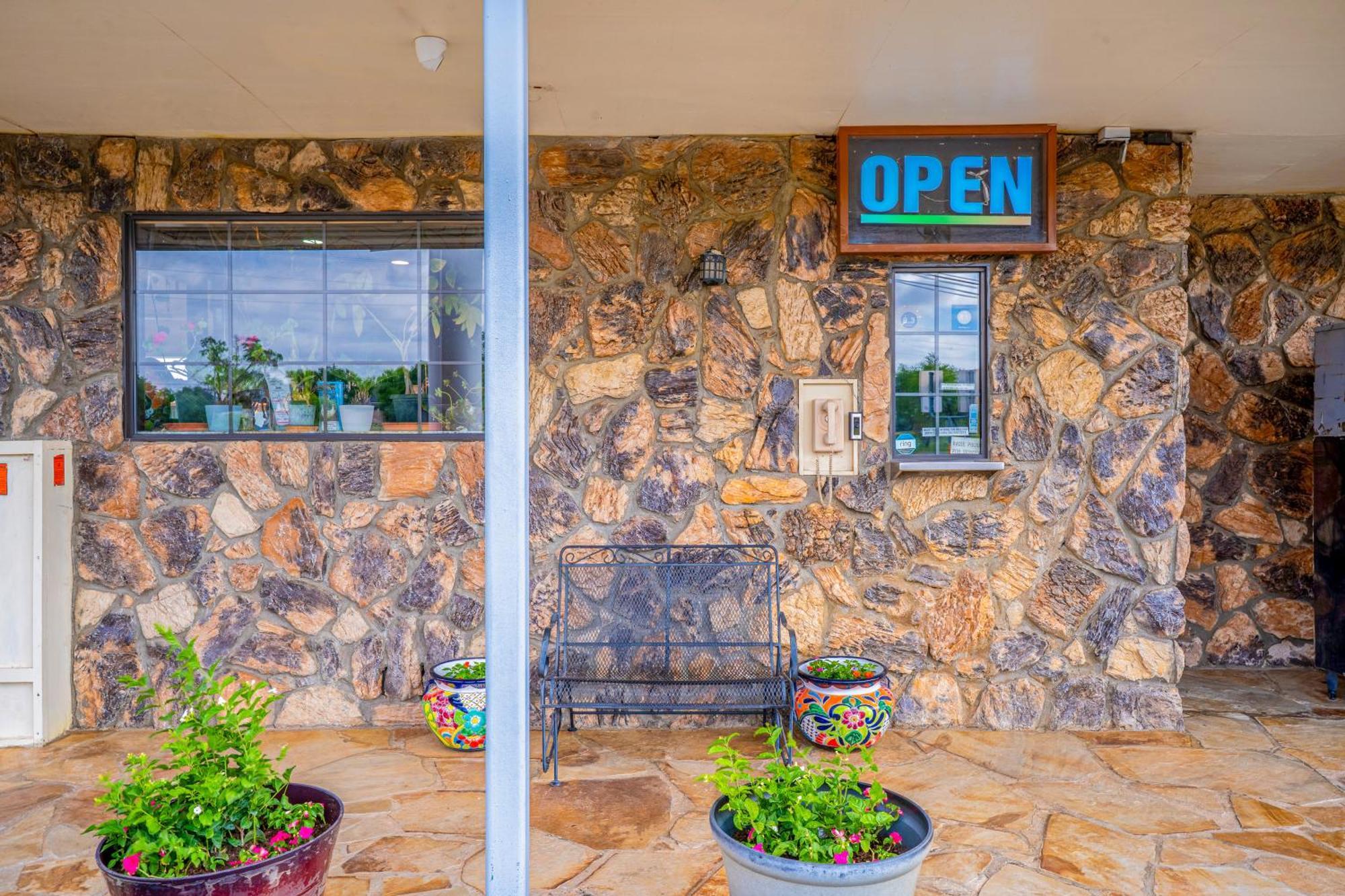 Purple Sage By Oyo Snyder Tx Motel Exterior foto