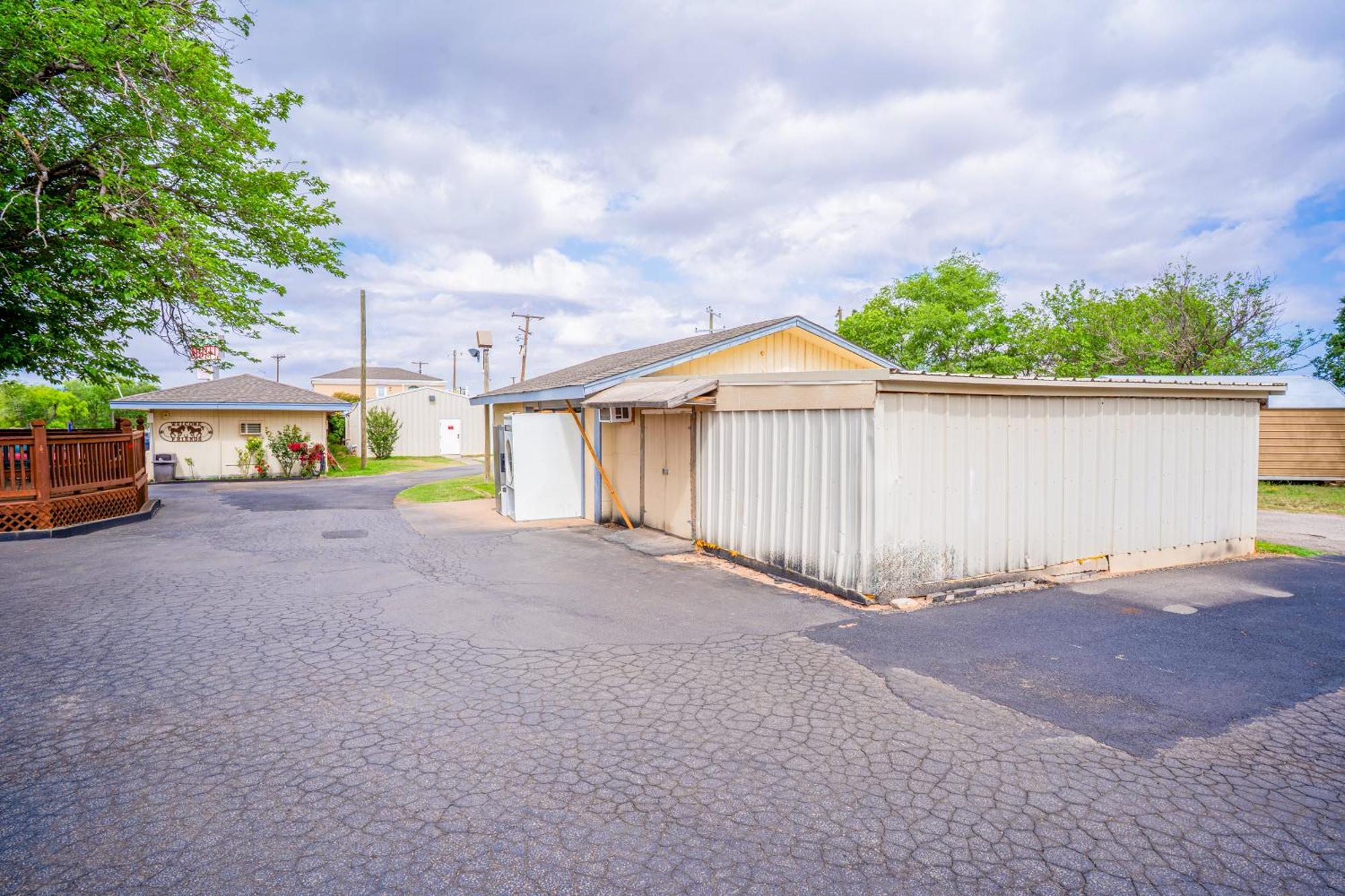 Purple Sage By Oyo Snyder Tx Motel Exterior foto